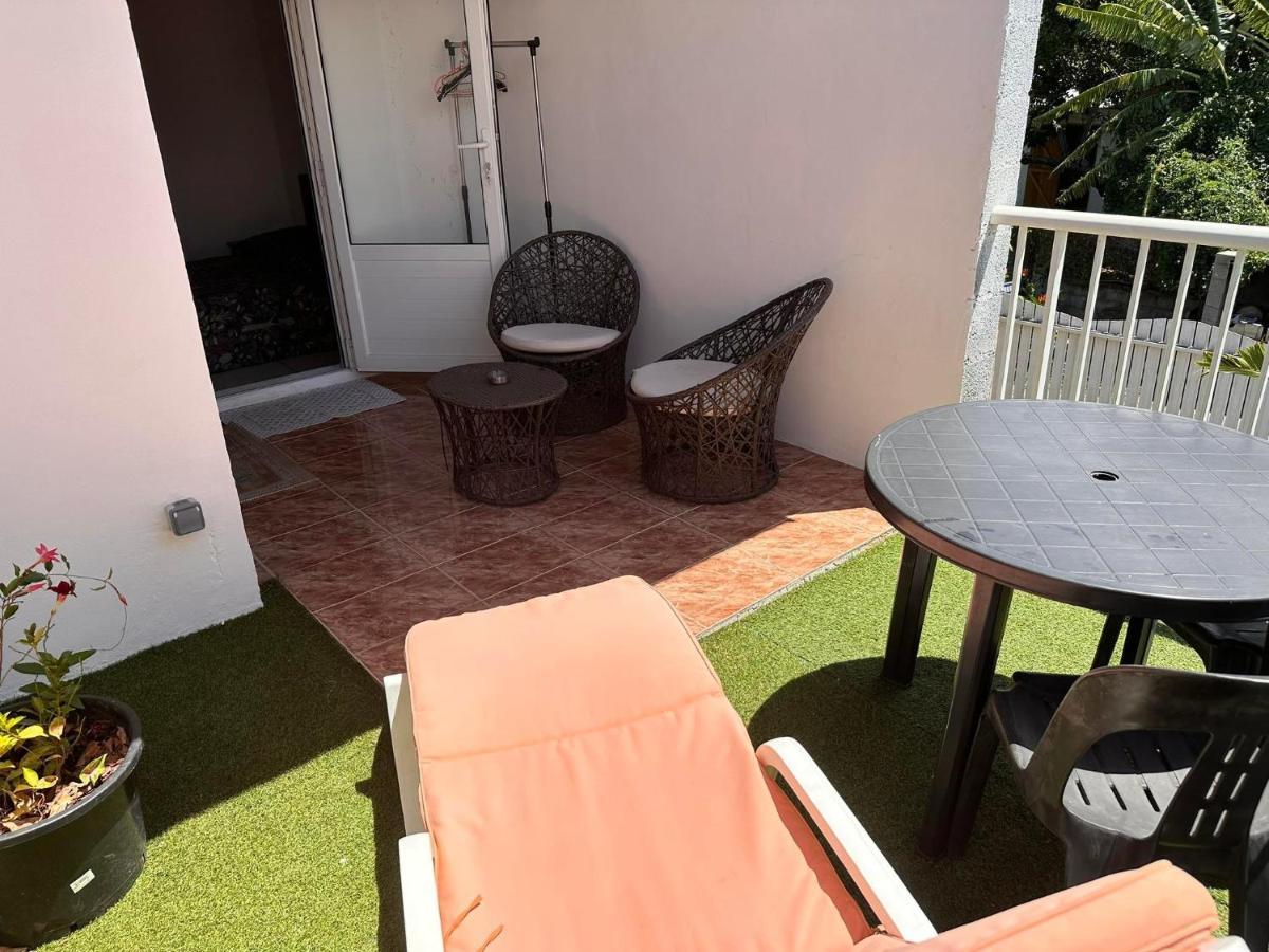 Chez Chouchou Bed & Breakfast Riviere Saint-Louis Luaran gambar