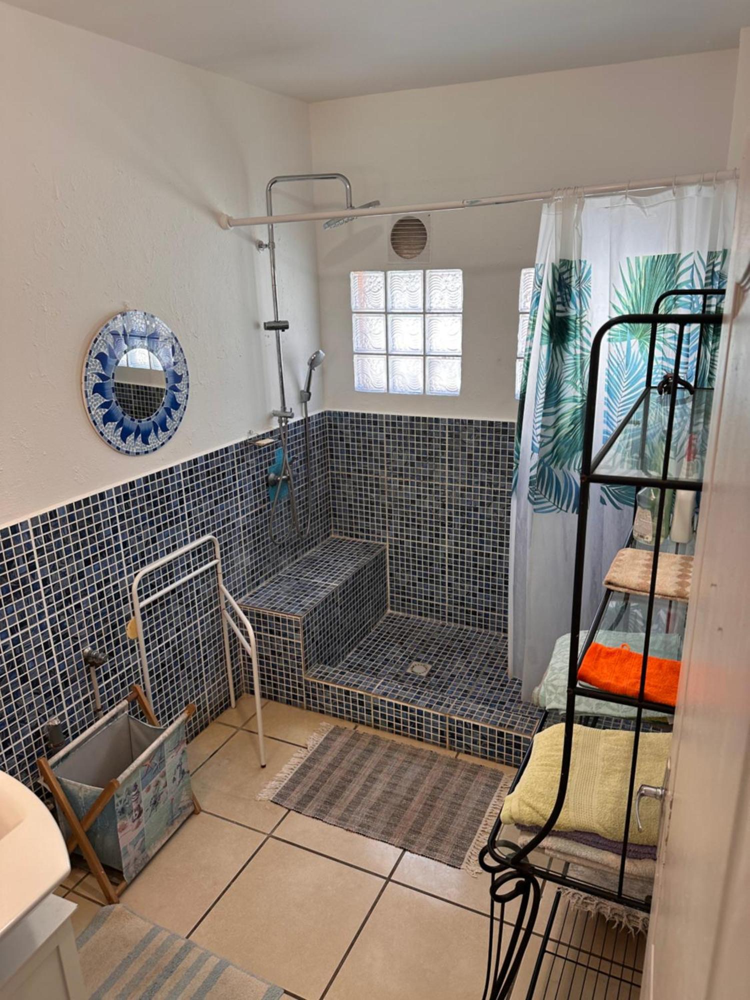 Chez Chouchou Bed & Breakfast Riviere Saint-Louis Bilik gambar