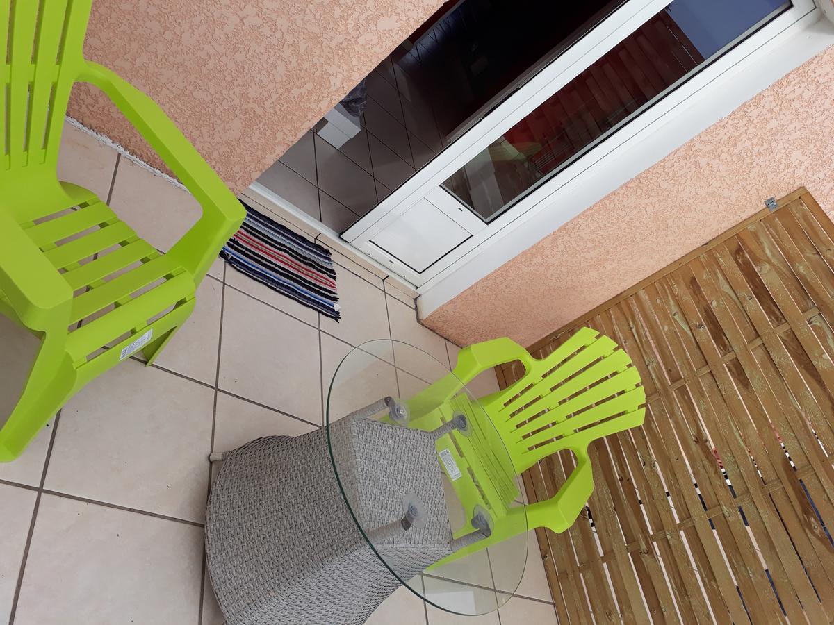 Chez Chouchou Bed & Breakfast Riviere Saint-Louis Luaran gambar
